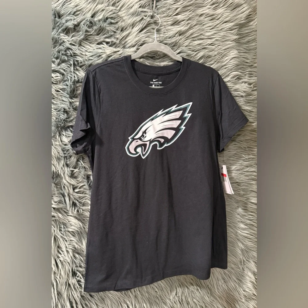 Nike Philadelphia Eagles T-Shirt NEW - Size Large | Color: Black